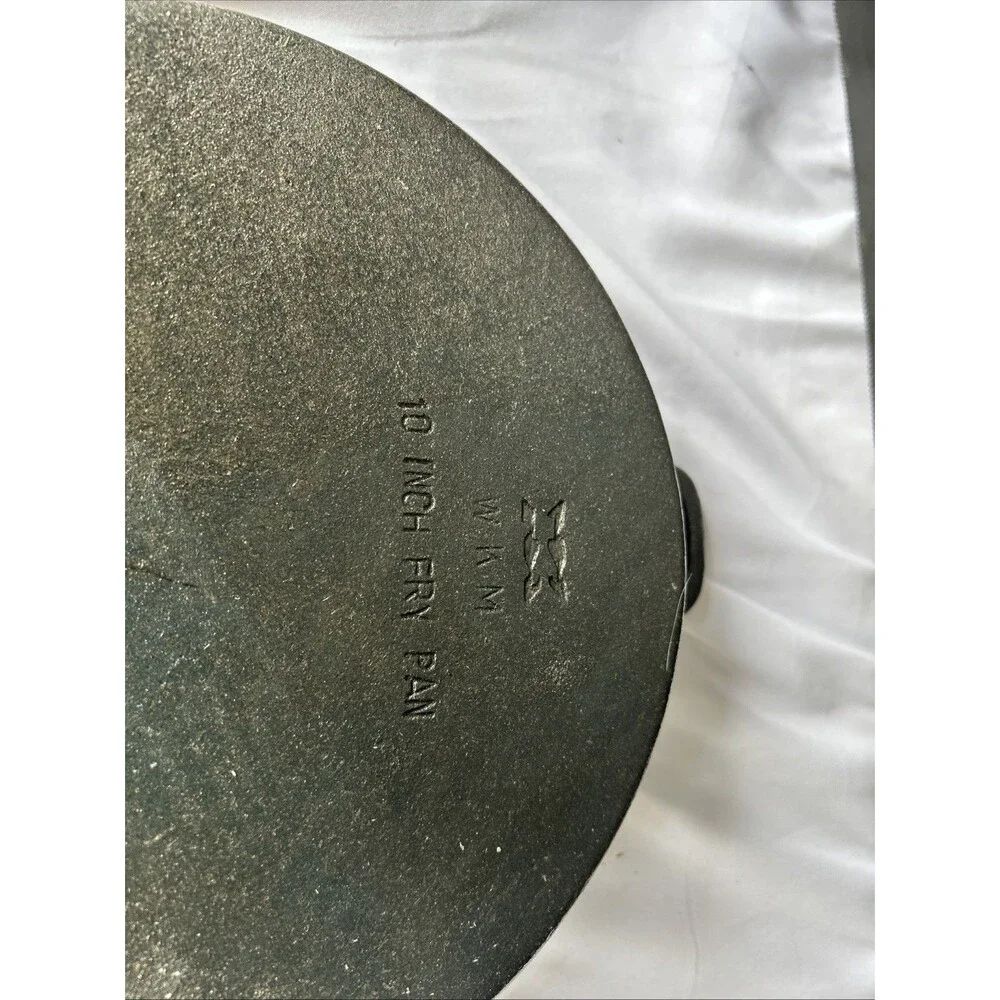 WKM Cast Iron Skillet 10 Inch